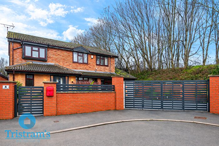 4 Bedroom Detached House For Sale In Holborn Close, Nuthall, NG16