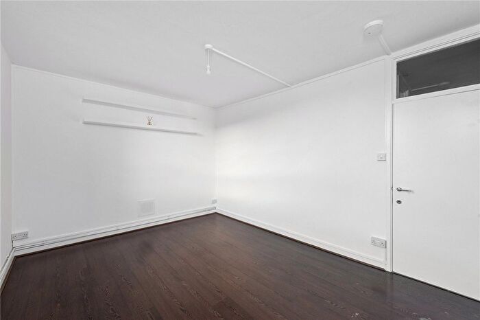 1 Bedroom Flat To Rent In Homerton High Street, London, E9