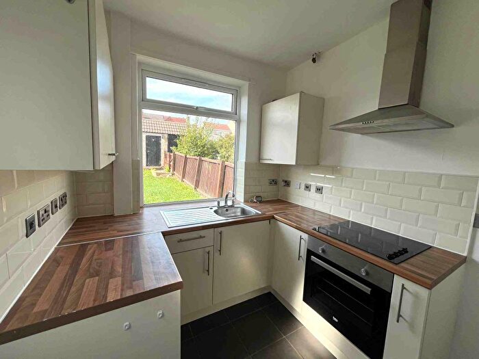 2 Bedroom Terraced House To Rent In Sherwood Street, Bolsover, Chesterfield, S44
