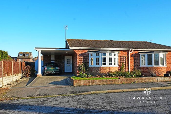 2 Bedroom Semi Detached Bungalow For Sale In Blandford Gardens, Sittingbourne, ME10