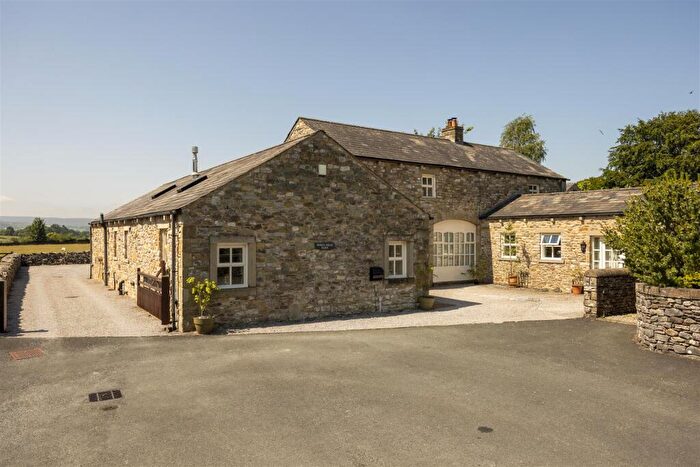5 Bedroom Link Detached House For Sale In Bridge House Barn, Austwick, Lancaster, LA2