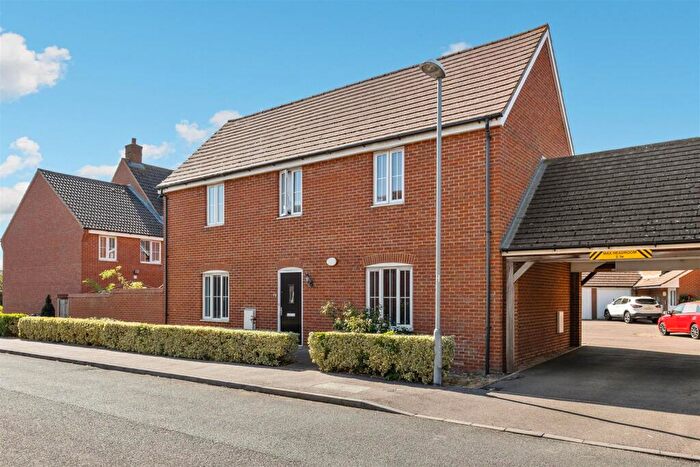 2 Bedroom Flat For Sale In John Rix House, St. Johns Road, Arlesey, SG15