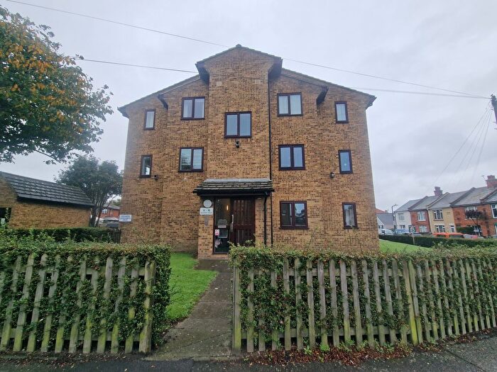 2 Bedroom Flat To Rent In West Street, Deal, CT14