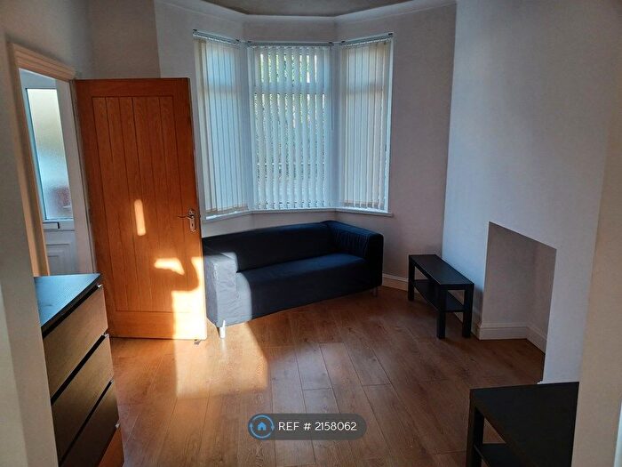 1 Bedroom Flat To Rent In Blackwier Terrace, Cardiff, CF10