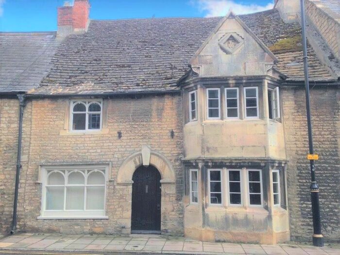 4 Bedroom Property To Rent In St. Peters Street, Stamford, PE9