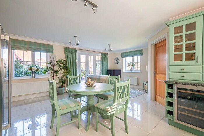 5 Bedroom Detached House For Sale In Newmarket, Suffolk, CB8