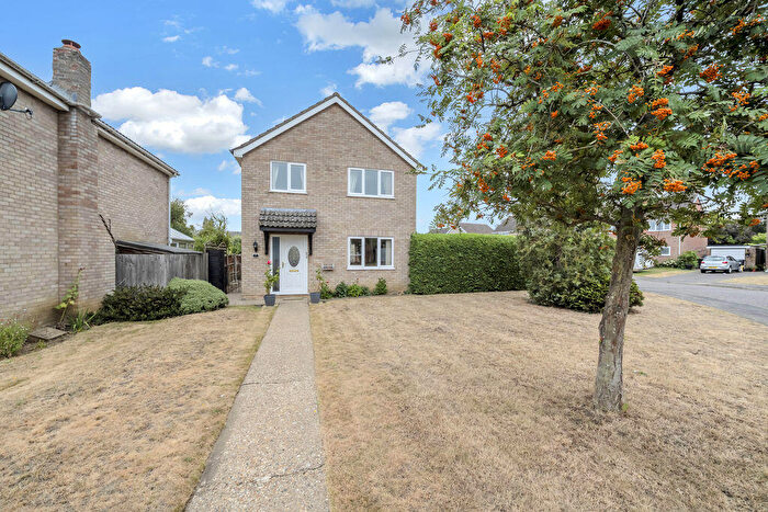 3 Bedroom Detached House For Sale In Birch Road, Bury St. Edmunds, IP31