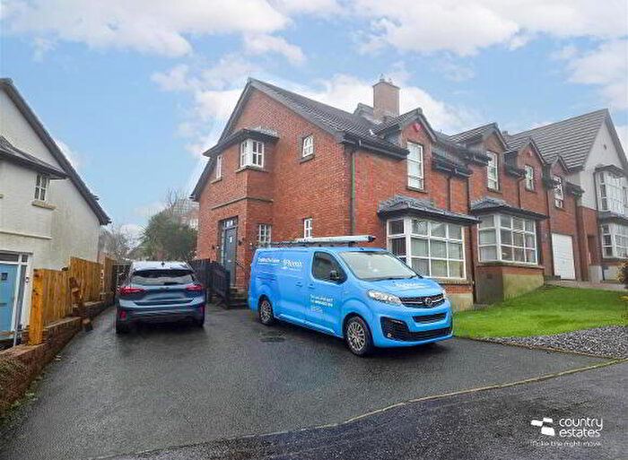 3 Bedroom End TownHouse For Sale In Fernridge Avenue, Newtownabbey, BT36