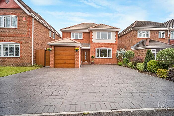 4 Bedroom Detached House For Sale In Maes Yr Hafod, Cadoxton, Neath, SA10