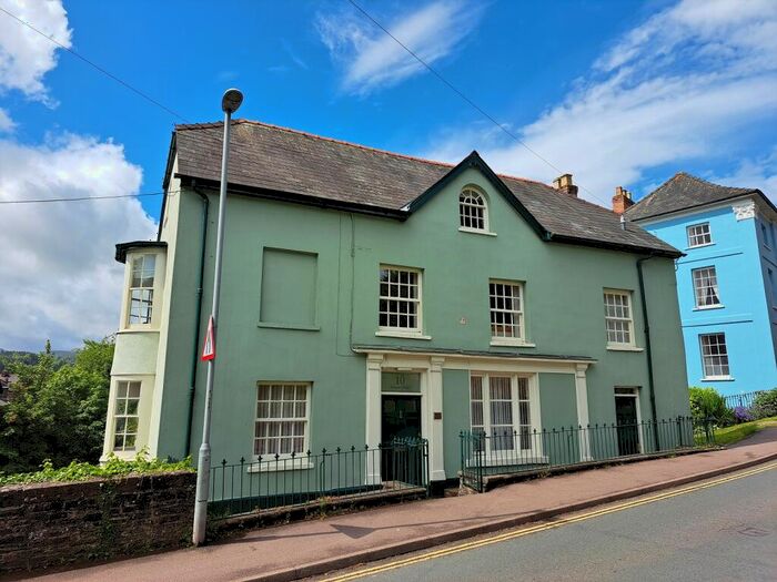 Town House For Sale In Priory Hill, Brecon, Powys., LD3