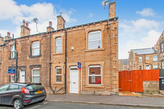 2 Bedroom End Of Terrace House To Rent In Charles Street, Morley, Leeds, West Yorkshire, LS27