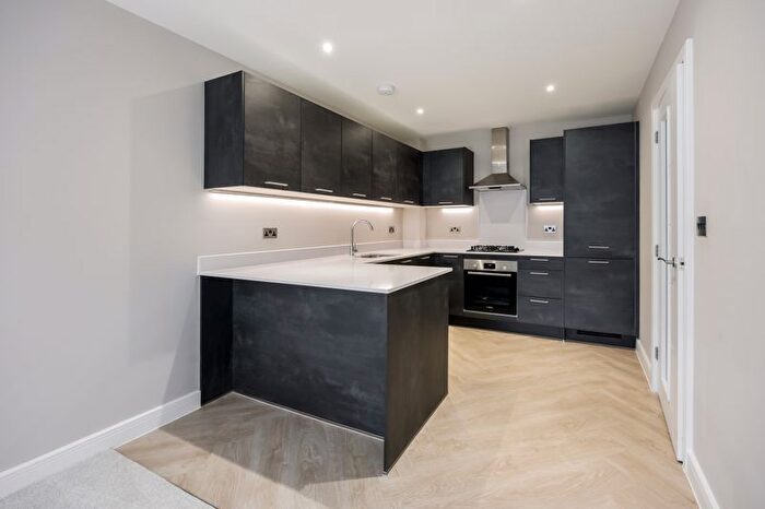 1 Bedroom Flat For Sale In Ringwood Road, St. Leonards, Ringwood, BH24