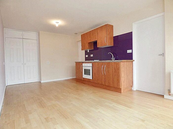 1 Bedroom Flat To Rent In Wellington Court, Washington, Washington, Tyne And Wear, NE37