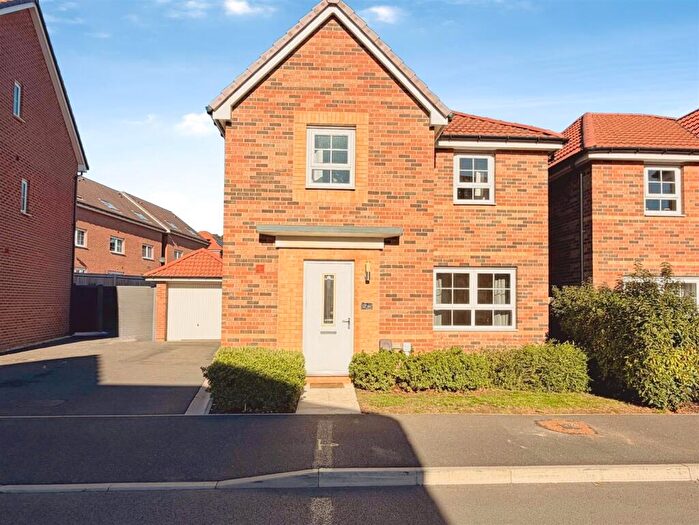 4 Bedroom Detached House For Sale In Orange Tip Close, Worksop, S81