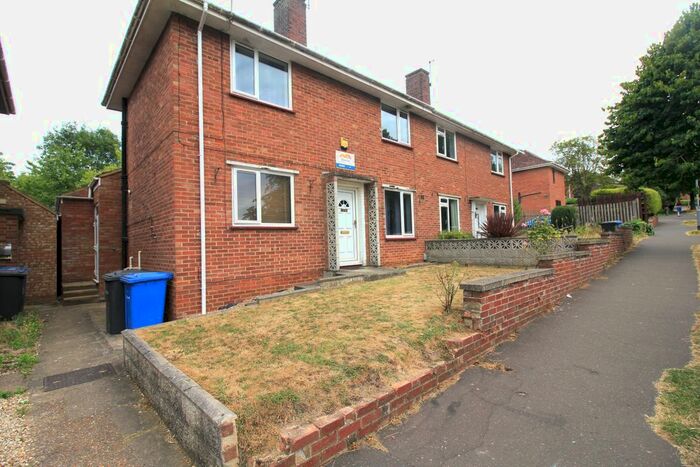 7 Bedroom Semi-Detached House To Rent In Friends Road, Norwich, NR5