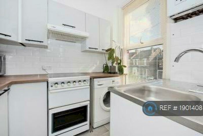 1 Bedroom Flat To Rent In Cameron Road, Croydon, CR0