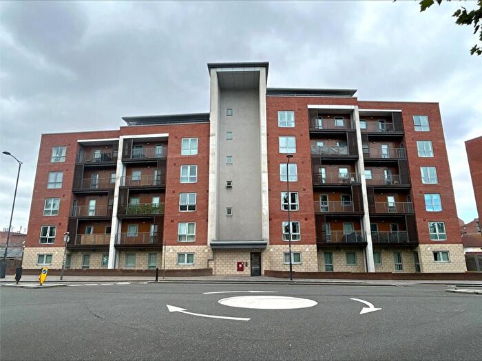 2 Bedroom Flat For Sale In Jamaica Street, Liverpool, Merseyside, L1