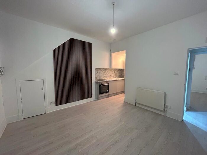 1 Bedroom Flat To Rent In Ashvale Place, Aberdeen, AB10