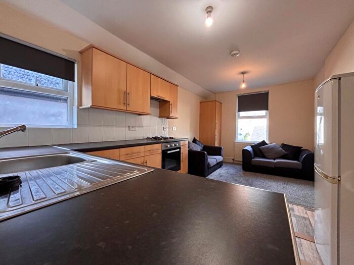 2 Bedroom Maisonette To Rent In Keppoch Street, Roath, CF24