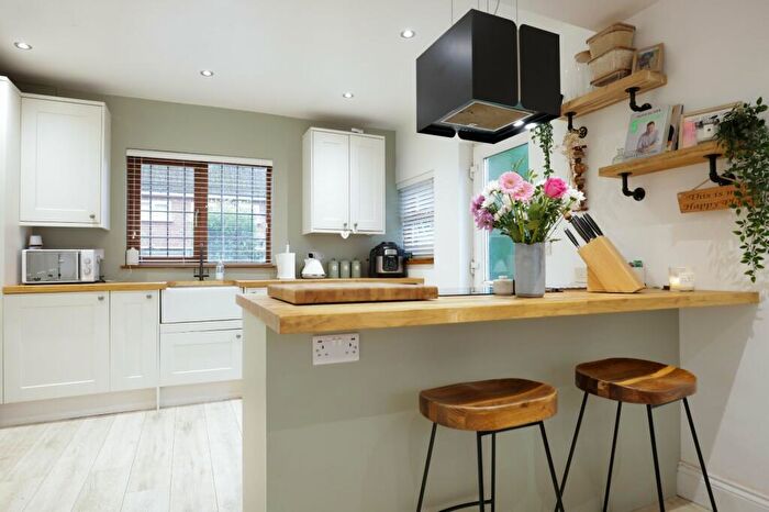 3 Bedroom Semi-Detached House For Sale In The Croft, Bulkington, Bedworth, Warwickshire, CV12