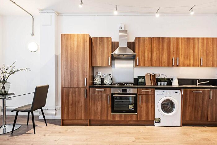 1 Bedroom Flat To Rent In Arbutus Street, Haggerston, London, E8