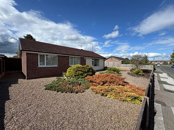 3 Bedroom Bungalow For Sale In Highfield Road, Sutton-In-Ashfield, NG17