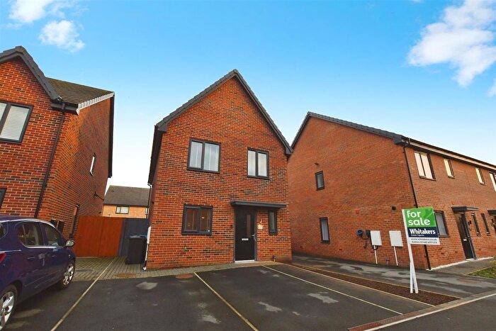 3 Bedroom Detached House For Sale In Brentford Drive, Hull, HU8