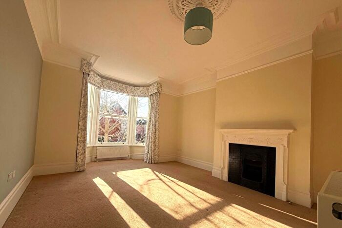 5 Bedroom Semi-Detached House To Rent In Nettlecombe Avenue, Southsea Unfurnished, PO4