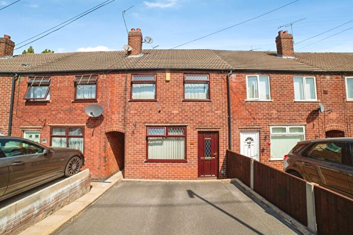 3 Bedroom Terraced House For Sale In Elmsfield Avenue, Heanor, DE75
