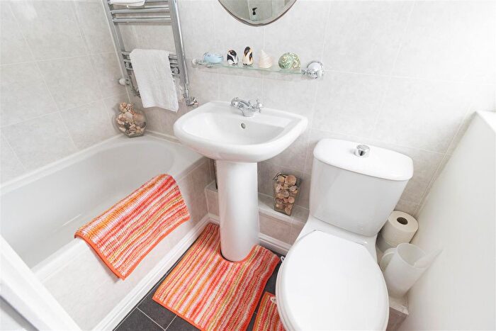 1 Bedroom Flat For Sale In Belford Terrace, North Shields, NE30