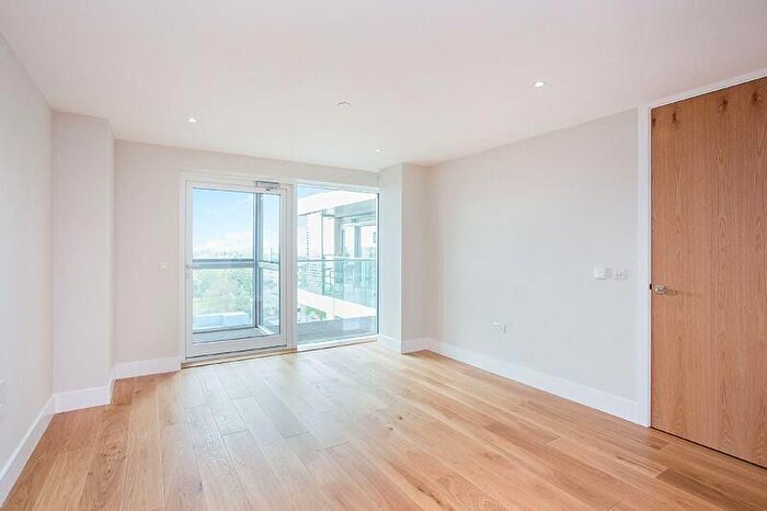 1 Bedroom Flat To Rent In High Road, London, N20