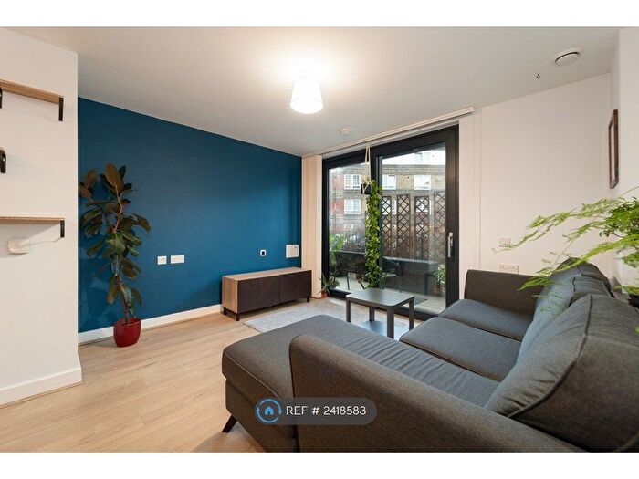 1 Bedroom Flat To Rent In Brampton House, London, SE16