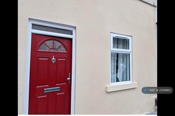 1 Bedroom Flat To Rent In Grangetown, Cardiff, CF11