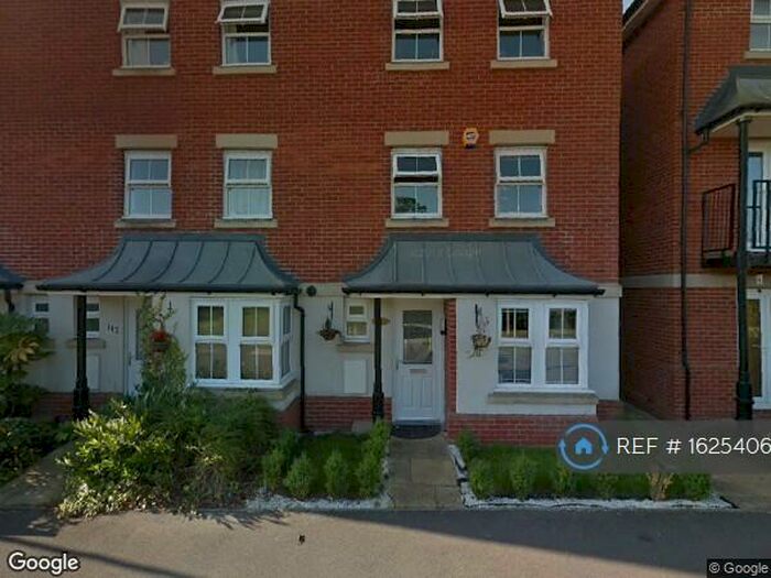 4 Bedroom End Of Terrace House To Rent In Cirrus Drive, Shinfield, Reading, RG2