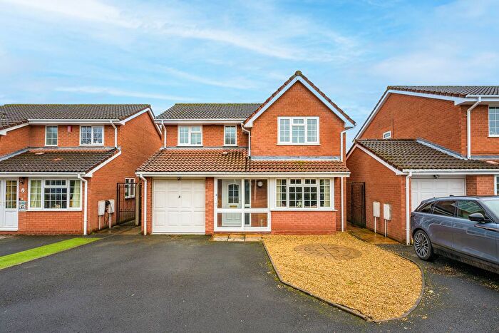4 Bedroom Detached House For Sale In Osterley Grove, Muxton, TF2