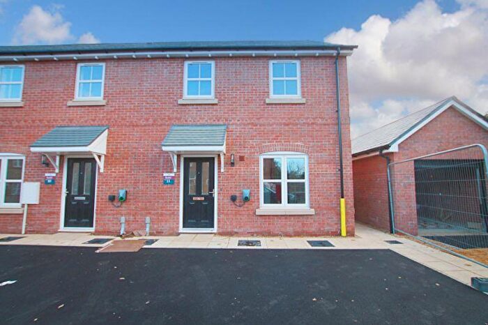 3 Bedroom Terraced House To Rent In Ridge Walk, Curbridge, SO30