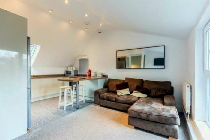 2 Bedroom Apartment To Rent In South Bank Otterburn Villas, Newcastle Upon Tyne, Tyne And Wear, NE2