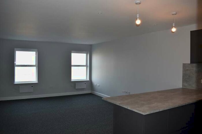 2 Bedroom Flat To Rent In Marine Terrace, Margate, CT9