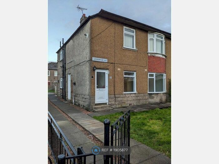 3 Bedroom Flat To Rent In Lammermoor Avenue, Glasgow, G52