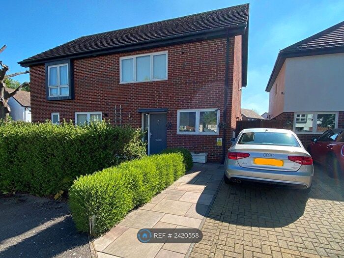 3 Bedroom Semi-Detached House To Rent In Nursery Grove, Gravesend, DA11