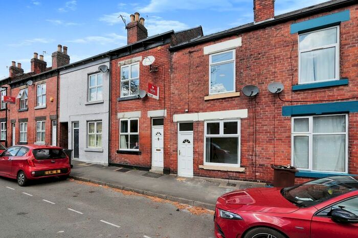 3 Bedroom Terraced House To Rent In Eastwood Road, Sheffield, South Yorkshire, S11