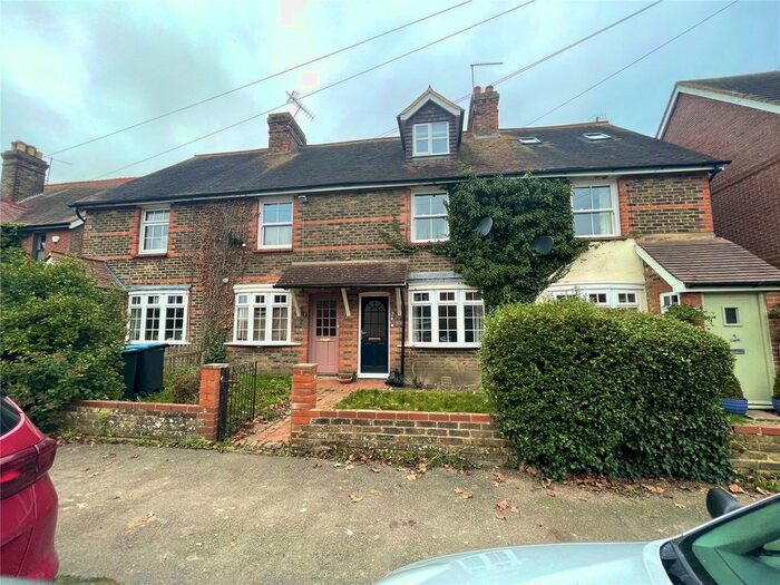 3 Bedroom Terraced House To Rent In Talbot Road, Lingfield, Surrey RH7
