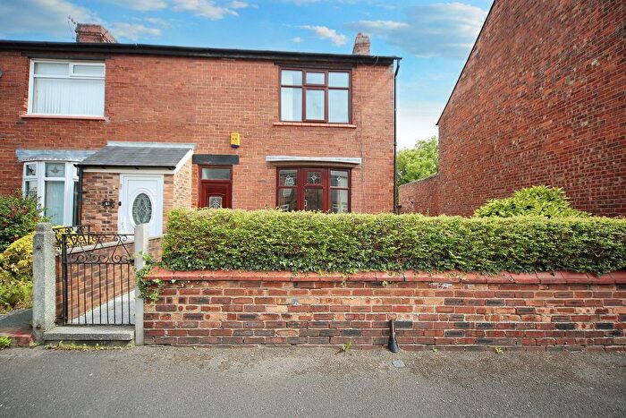 2 Bedroom Terraced House For Sale In Scot Lane, Wigan, WN5