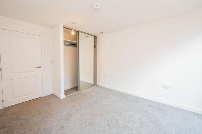 1 Bedroom Apartment For Sale In Eden Avenue, Birmingham, B12