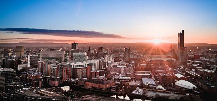 3 Bedroom Apartment For Sale In Firefly Close, Salford, Manchester, M3