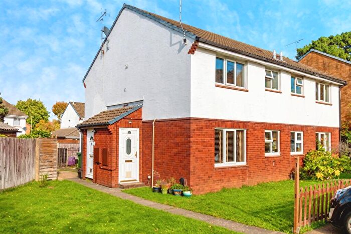 1 Bedroom Semi Detached House For Sale In Lambourne Road, West End, Southampton, SO18