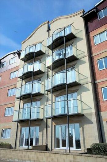 2 Bedroom Flat To Rent In Slake Terrace, Hartlepool, TS24
