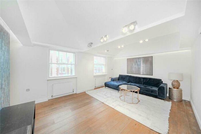 2 Bedroom Apartment To Rent In Baker Street, London, NW1