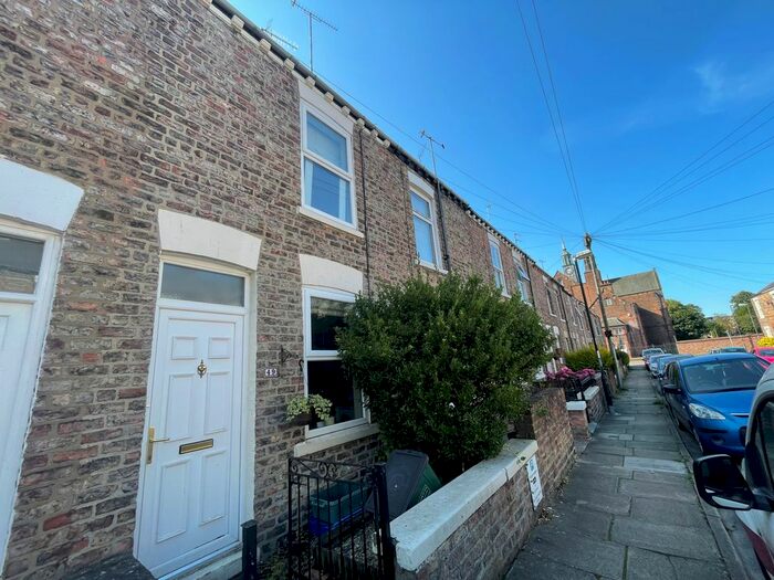 3 Bedroom Terraced House To Rent In Dale Street, York, YO23