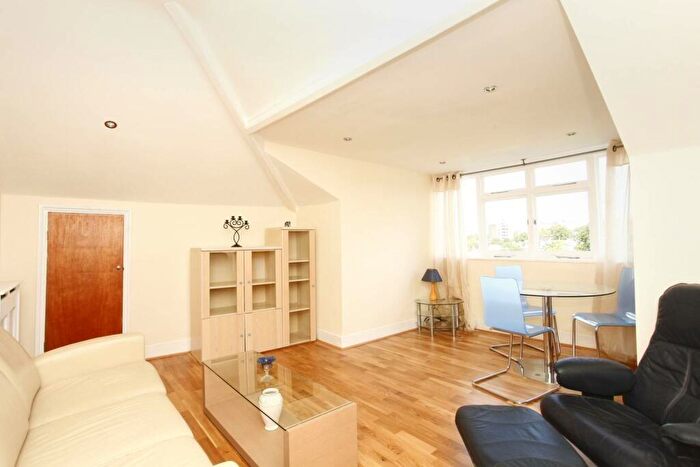 1 Bedroom Apartment To Rent In Abbey Road, St Johns Wood, London, NW8